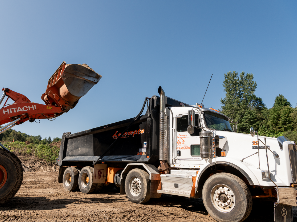 Autre camion en chargement
